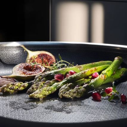 WMF - Pánev ULTIMATE PROFI RESIST pr. 28 cm